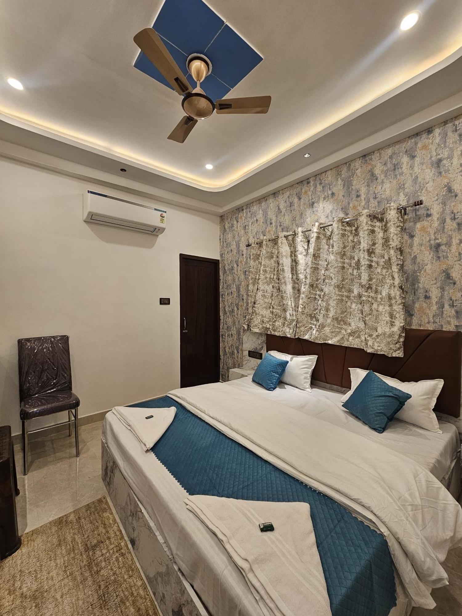 Hotel Mm Grand Varanasi Exterior foto